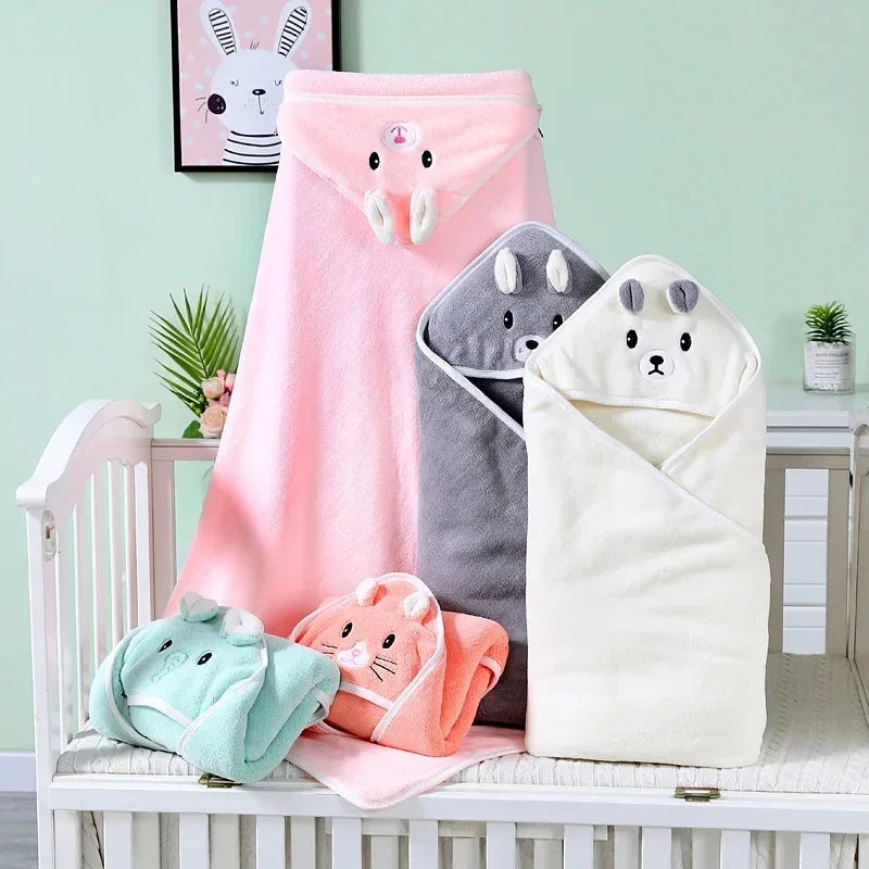 Cape de bain à capuche bébé